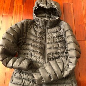 Women’s Cerium Hoody LT down jacket